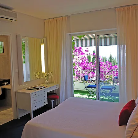 Hotel Pietracap 4*