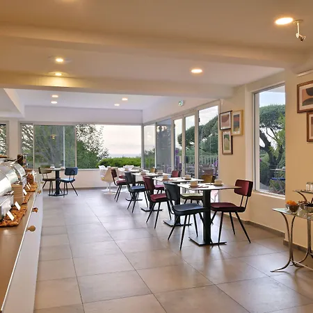 Hotel Pietracap 4*